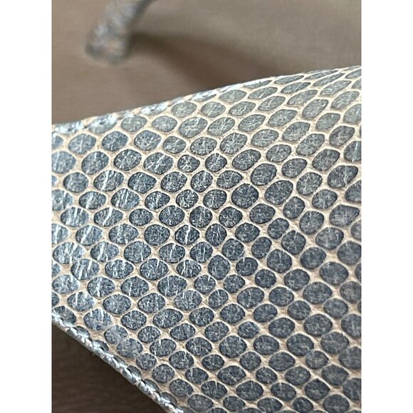 FitFlop Womens Size 8 Snake-Print Tan Leather Thong Sandals NWT Gold - Picture 6 of 8